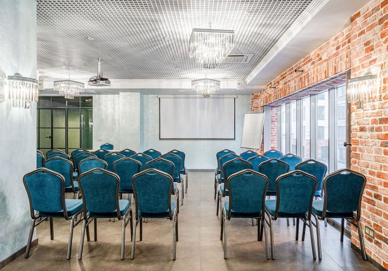 Конференц-зал отеля Балтия, 90 м², театральная рассадка